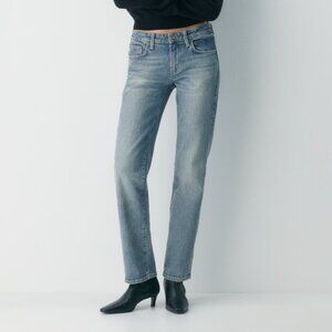 NWT Aritzia Denim Forum Tilda Lo-Rise Straight Jean Size 24